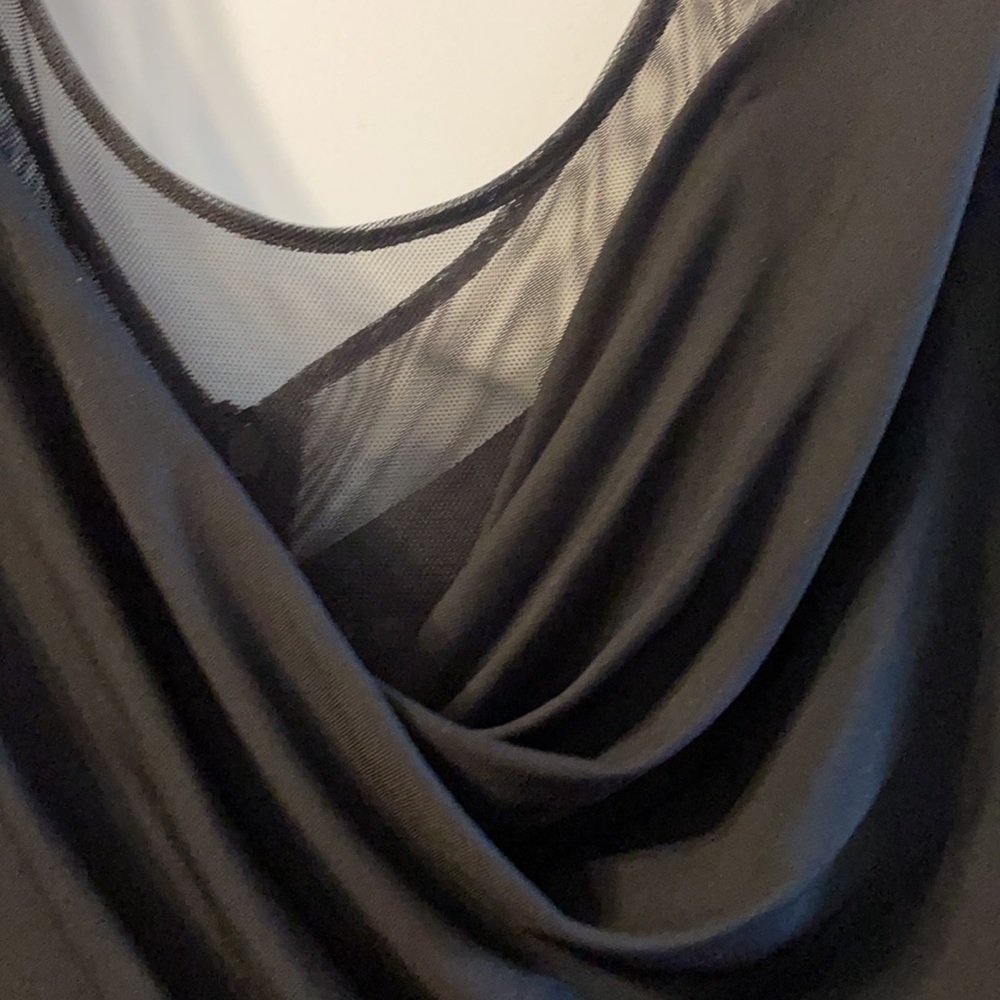 Vera Wang Dress - Picture 3 of 10